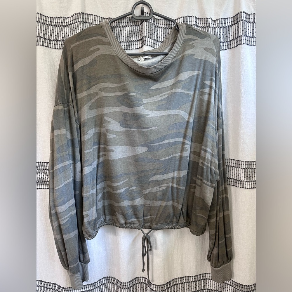 Z Supply Camouflage fleece long sleeve tee